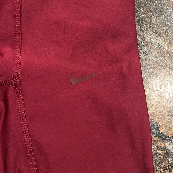 Nike Dri-fit Leggings - Picture 5 of 5